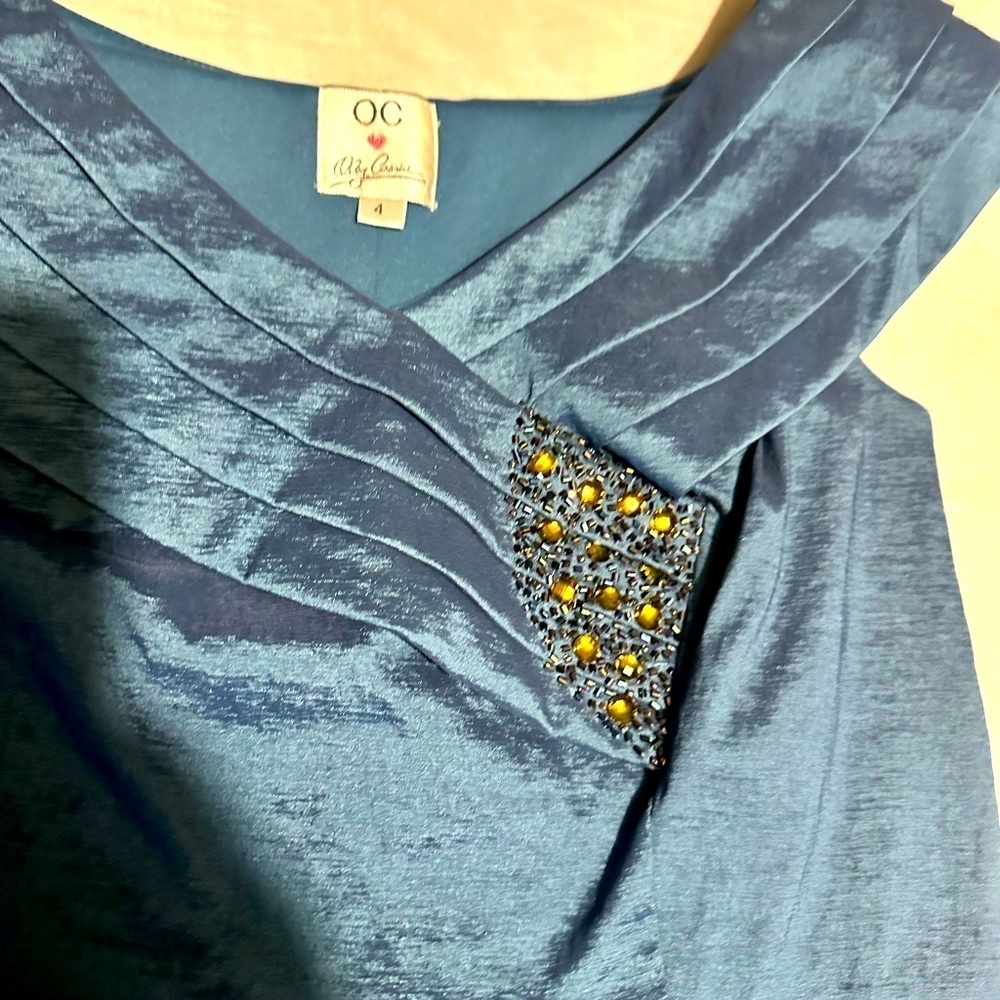 Dress for a formal occasion excellent condition size 4 - Picture 7 of 9